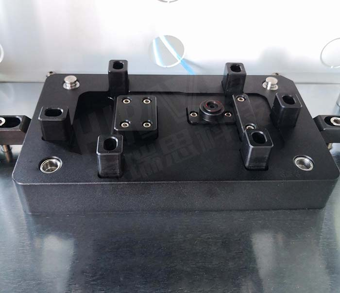 海瑞思?xì)饷苄苑浪畽z測設(shè)備